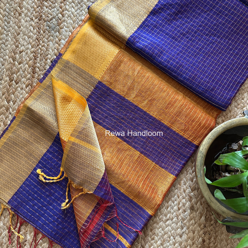 Maheshwari Zari Checks Saree