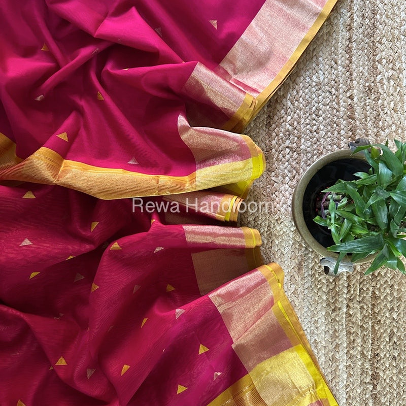  Zari Butti Maheshwari Saree