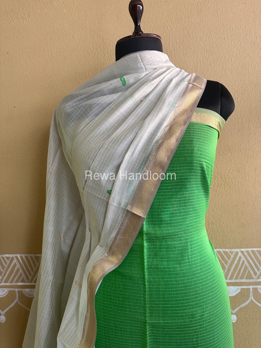 Maheshwari Green-White Peacock Buta-Buti Top-Dupatta Set BTP0257