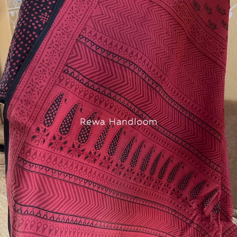 Black-Red Bagh Print Cotton Suit BGCSJ056