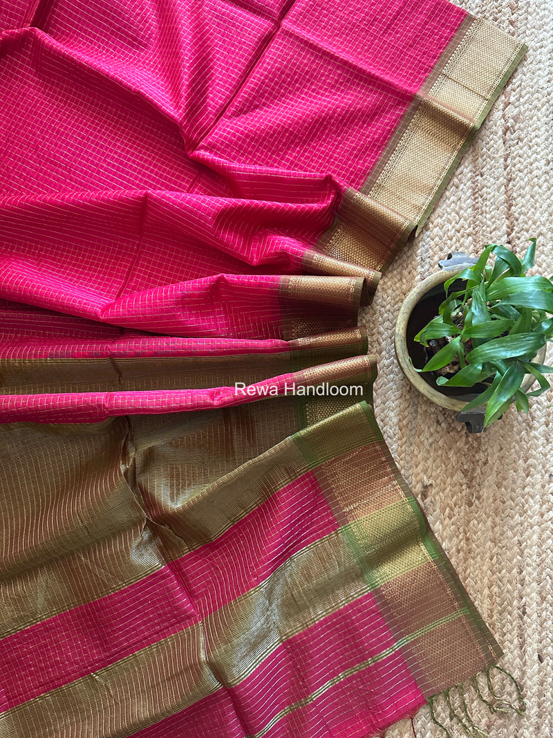 Maheshwari Rani Pink Zari Checks Saree ZCHX465