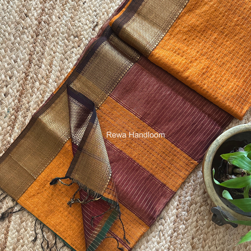Maheshwari Zari Checks Saree
