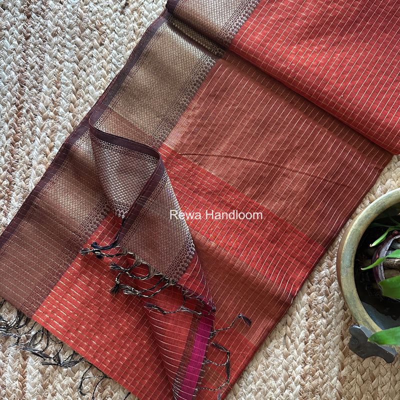 Maheshwari Zari Checks Saree