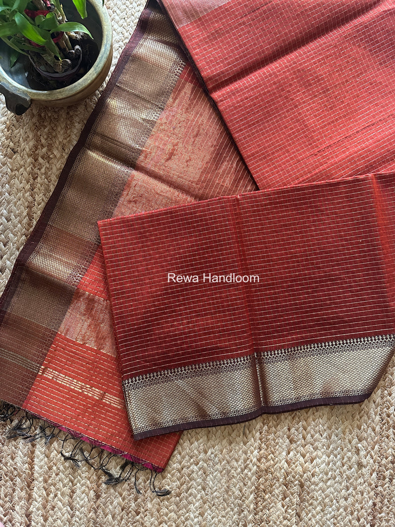 Maheshwari Rust Zari Checks Saree ZCHX436