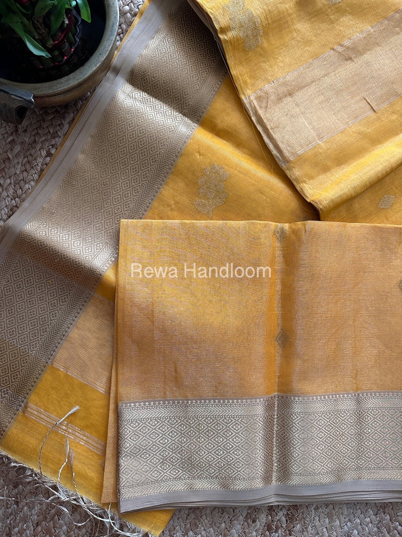 Maheshwari Saree
