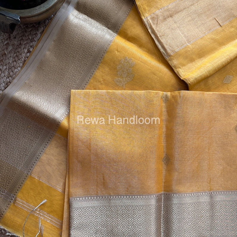 Maheshwari Saree