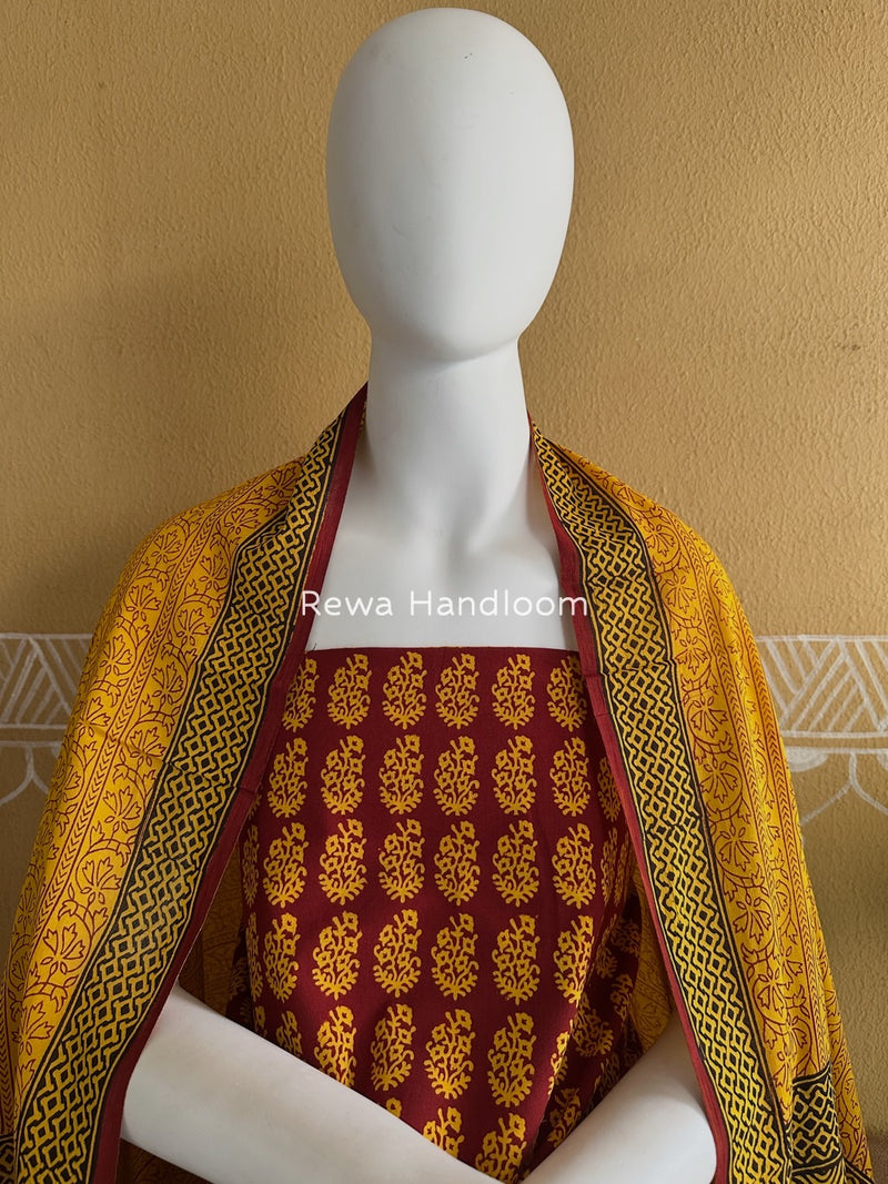 Red-Turmeric Yellow Bagh Print Cotton Suit BGCSJ027
