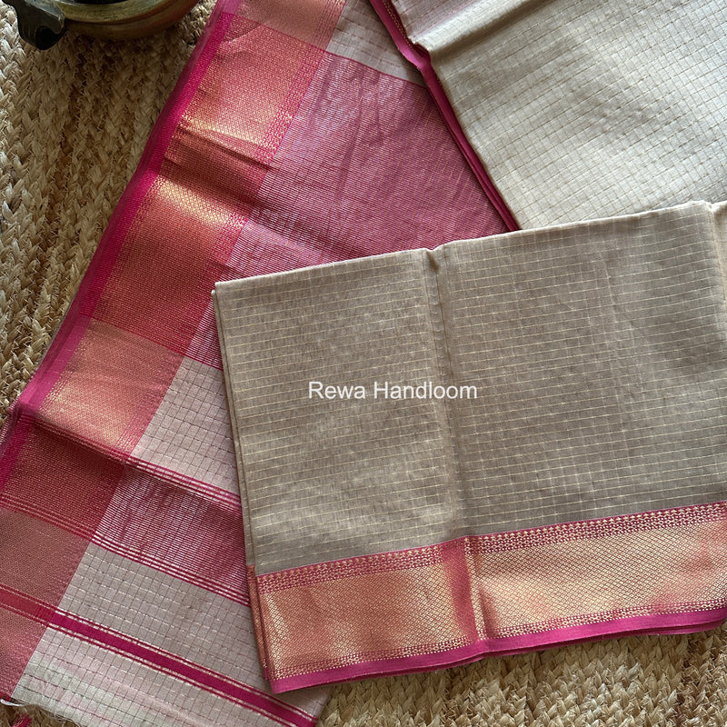 Maheshwari Beige Zari Checks Saree ZCHX435