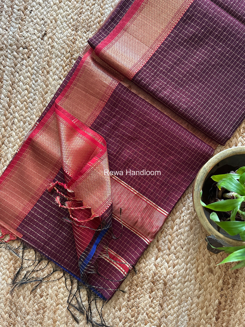 Maheshwari Zari Checks Saree