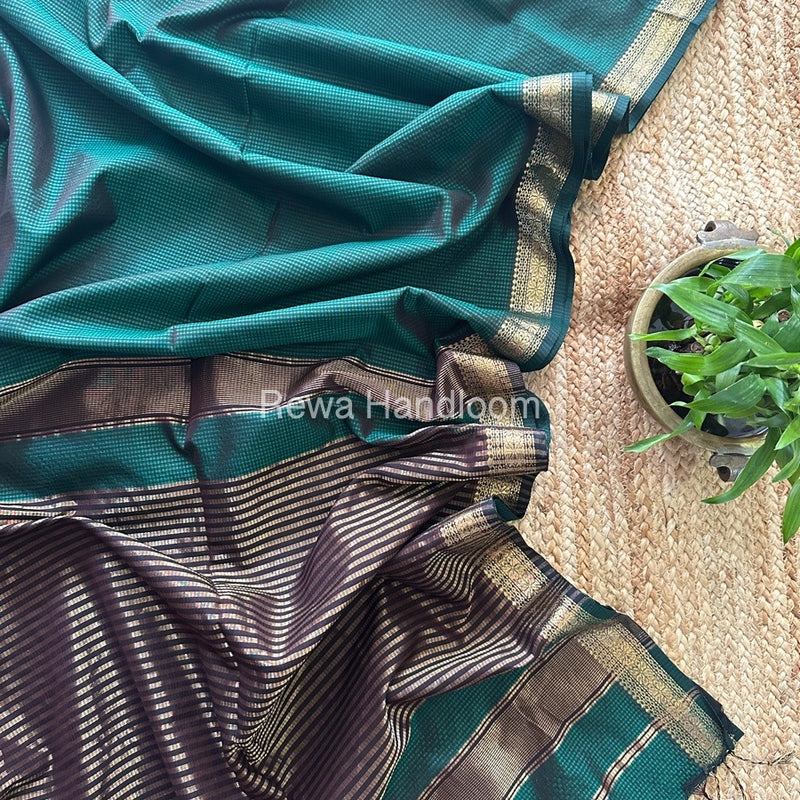 Maheshwari Garbha Reshami Silk Saree