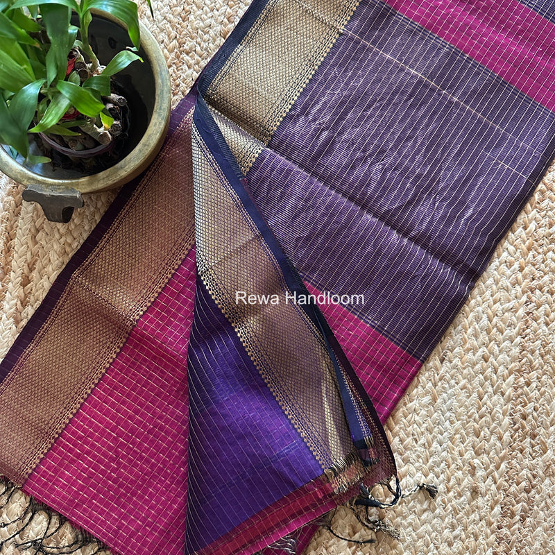 Maheshwari Magenta Zari Checks Saree ZCHX431