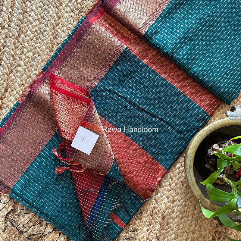 Maheshwari Zari Checks Saree