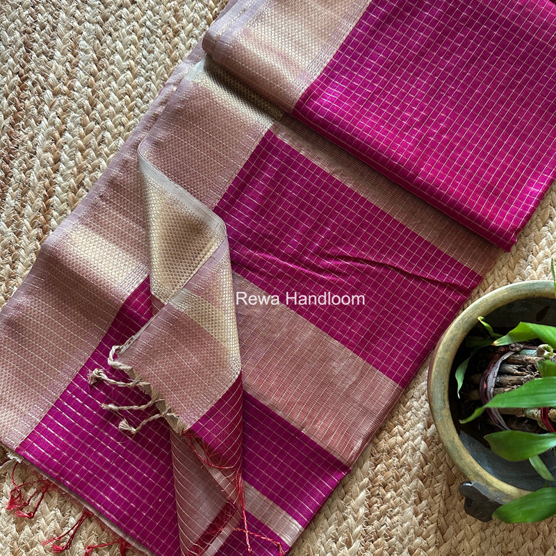 Maheshwari Zari Checks Saree