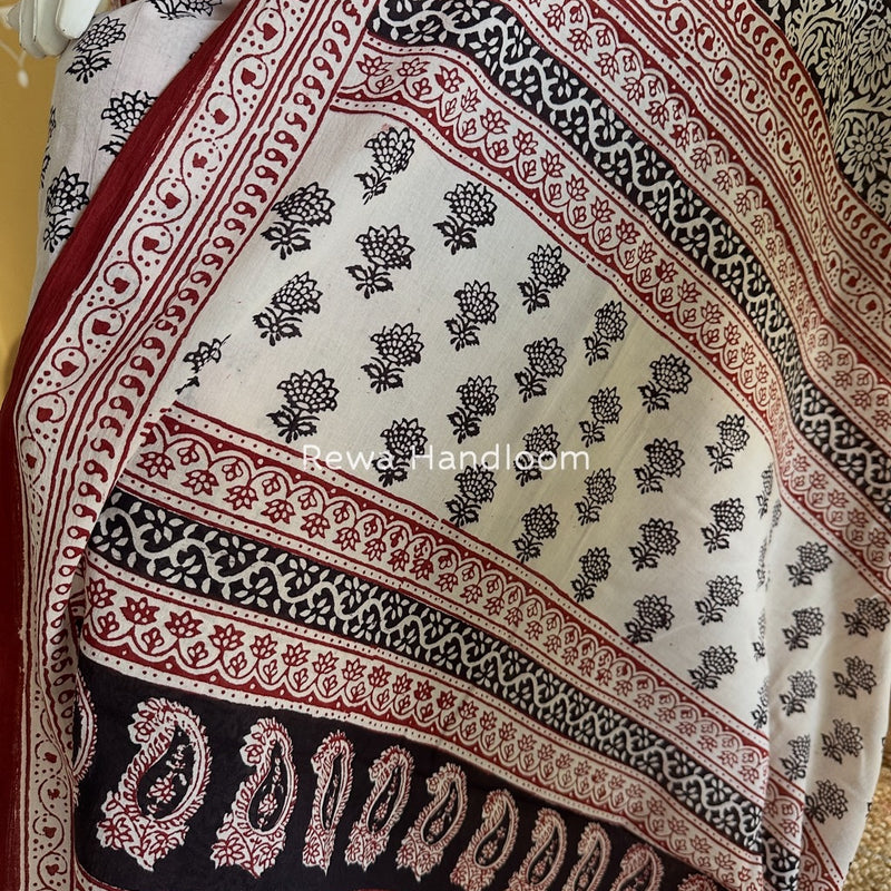 White-Black Bagh Print Cotton Suit BGCSJ034