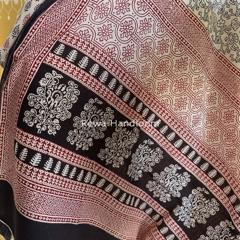 White-Black Bagh Print Cotton Suit BGCSJ052