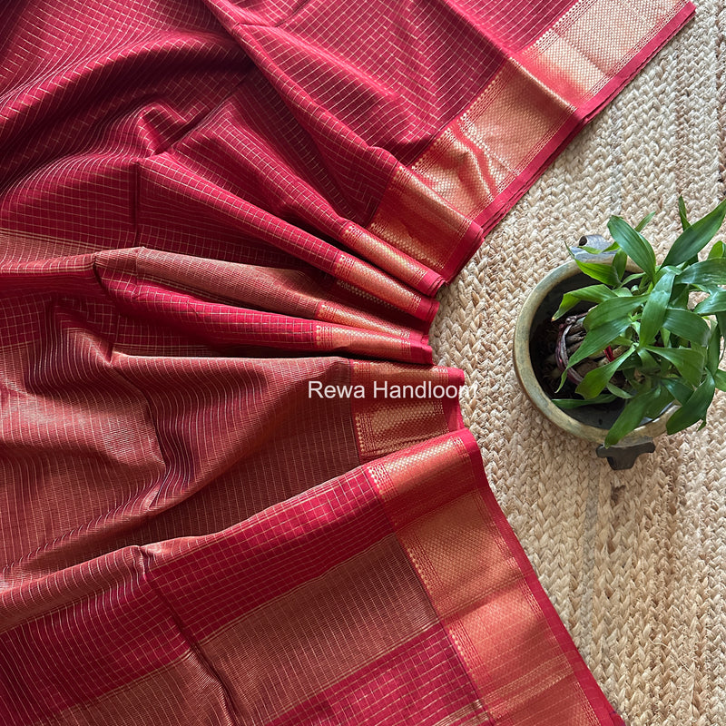 Maheshwari blood red Zari Checks Saree ZCHX457