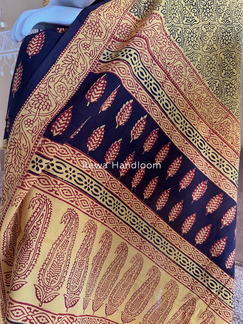 Black-Yellow Bagh Print Cotton Suit BGCSJ080