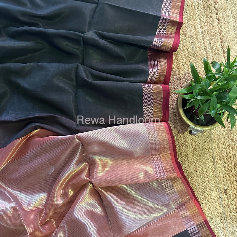 Maheshwari Silver Golden Saree