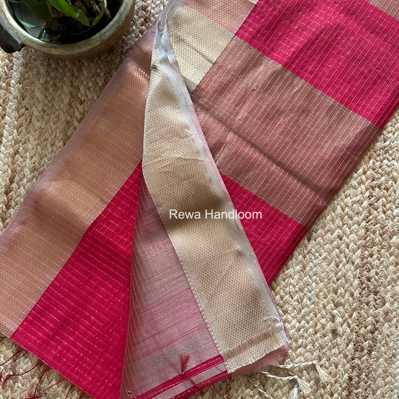 Maheshwari Rani Pink Zari Checks Saree ZCHX443