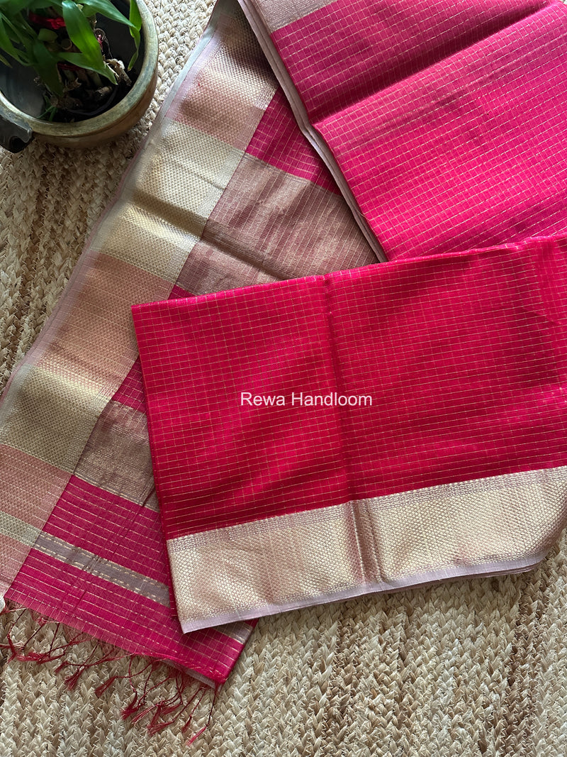 Maheshwari Rani Pink Zari Checks Saree ZCHX443