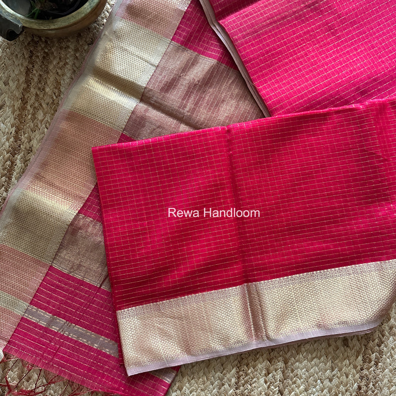 Maheshwari Rani Pink Zari Checks Saree ZCHX443