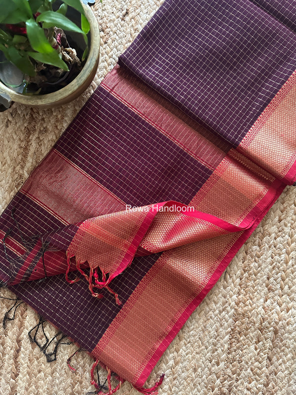 Maheshwari Zari Checks Saree