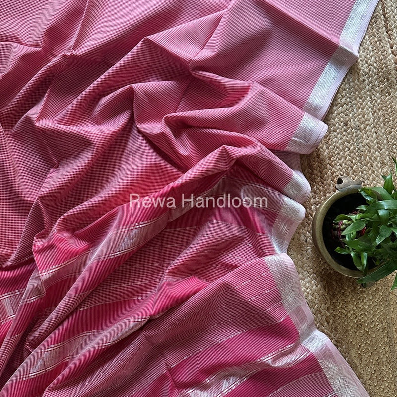 Maheshwari Self Checks Saree