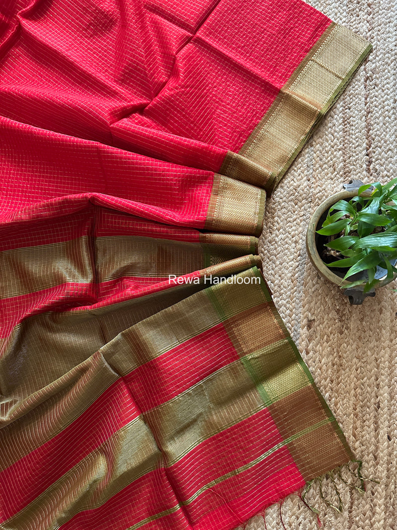Maheshwari Red Zari Checks Saree ZCHX445