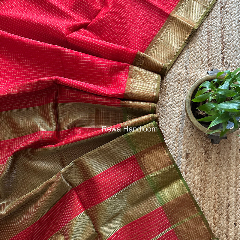 Maheshwari Red Zari Checks Saree ZCHX445