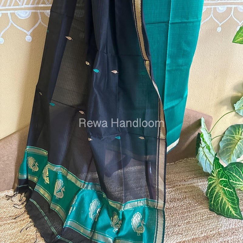 Maheshwari Green-Black Peacock Buta-Buti Top-Dupatta Set BTP0222