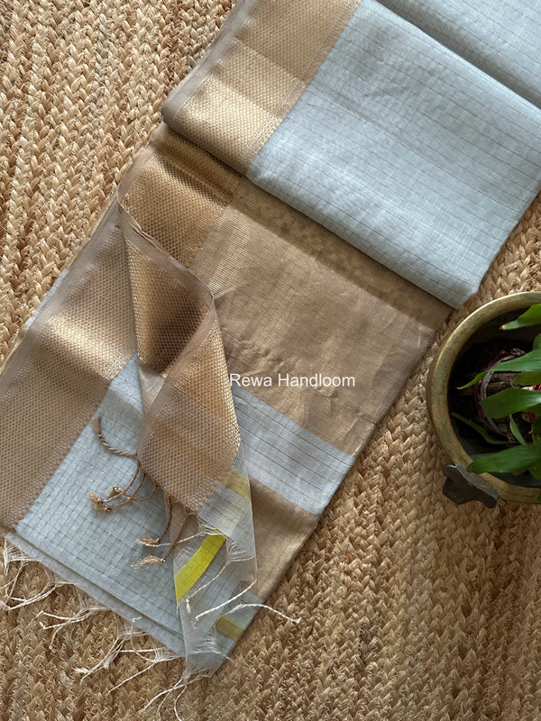 Maheshwari Zari Checks Saree