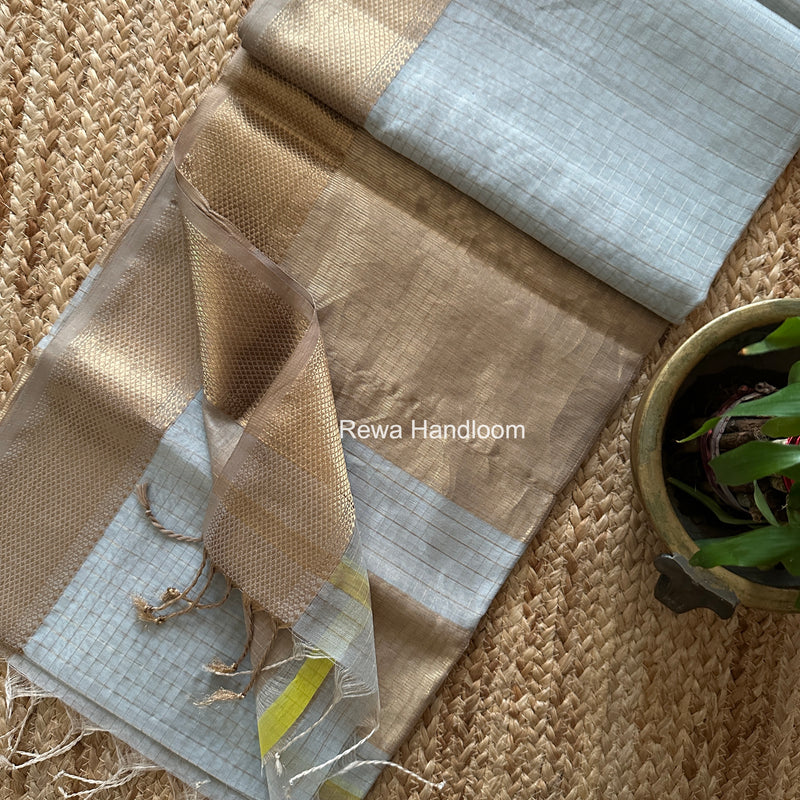 Maheshwari Zari Checks Saree
