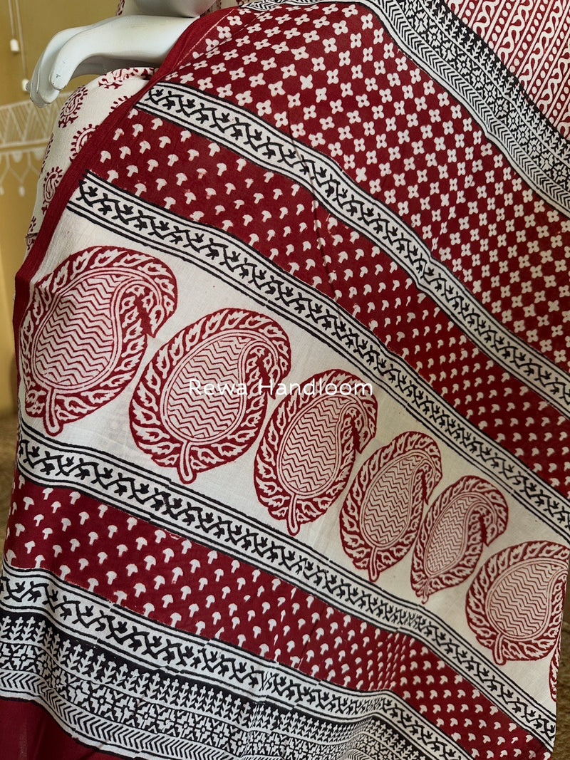 White-Red Bagh Print Cotton Suit BGCSJ099