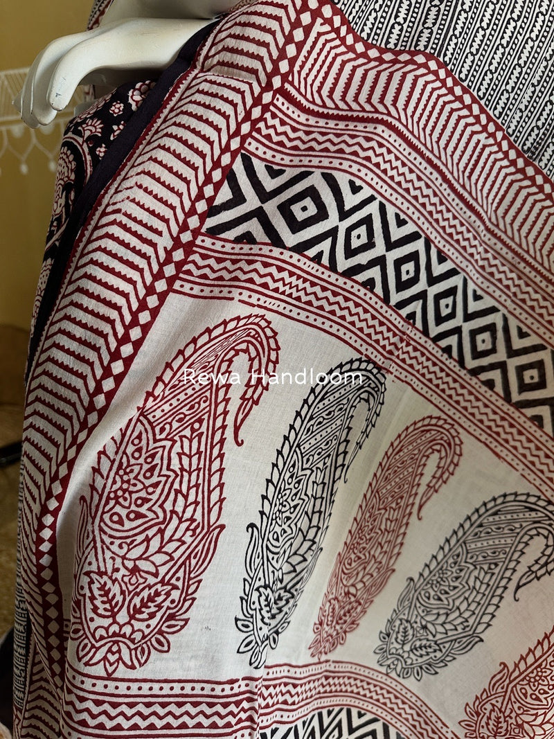 Black Bagh Print Cotton Suit BGCSJ097
