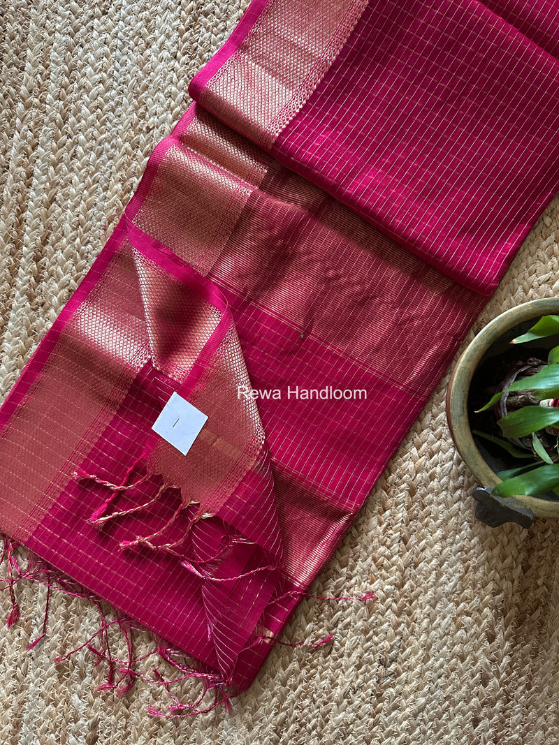 Maheshwari Zari Checks Saree
