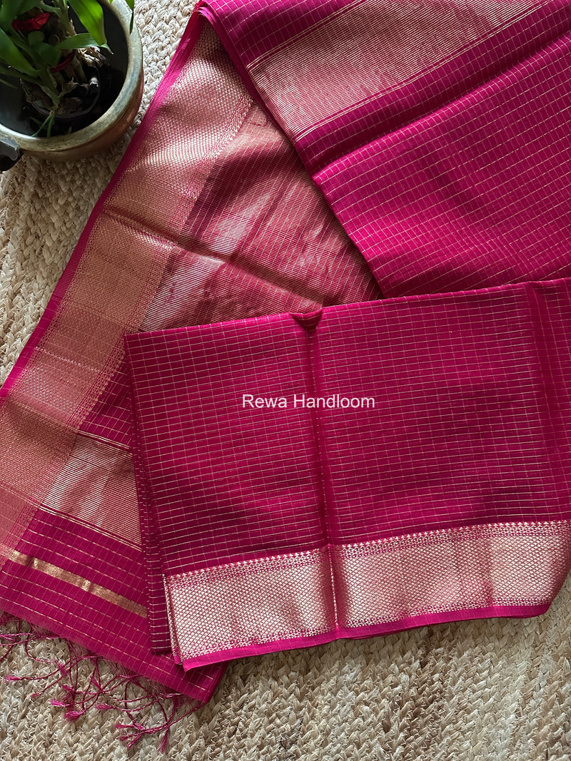 Maheshwari Rani Pink Zari Checks Saree ZCHX479