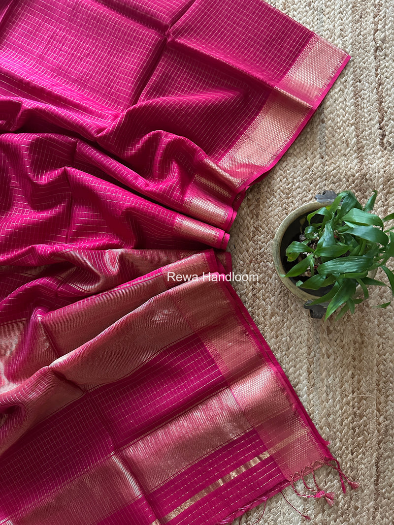 Maheshwari Rani Pink Zari Checks Saree ZCHX479