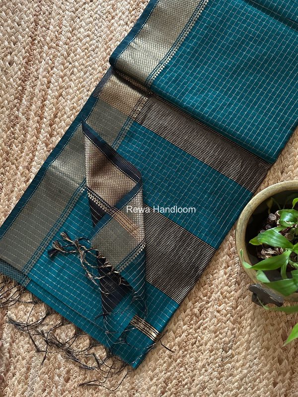Maheshwari Zari Checks Saree