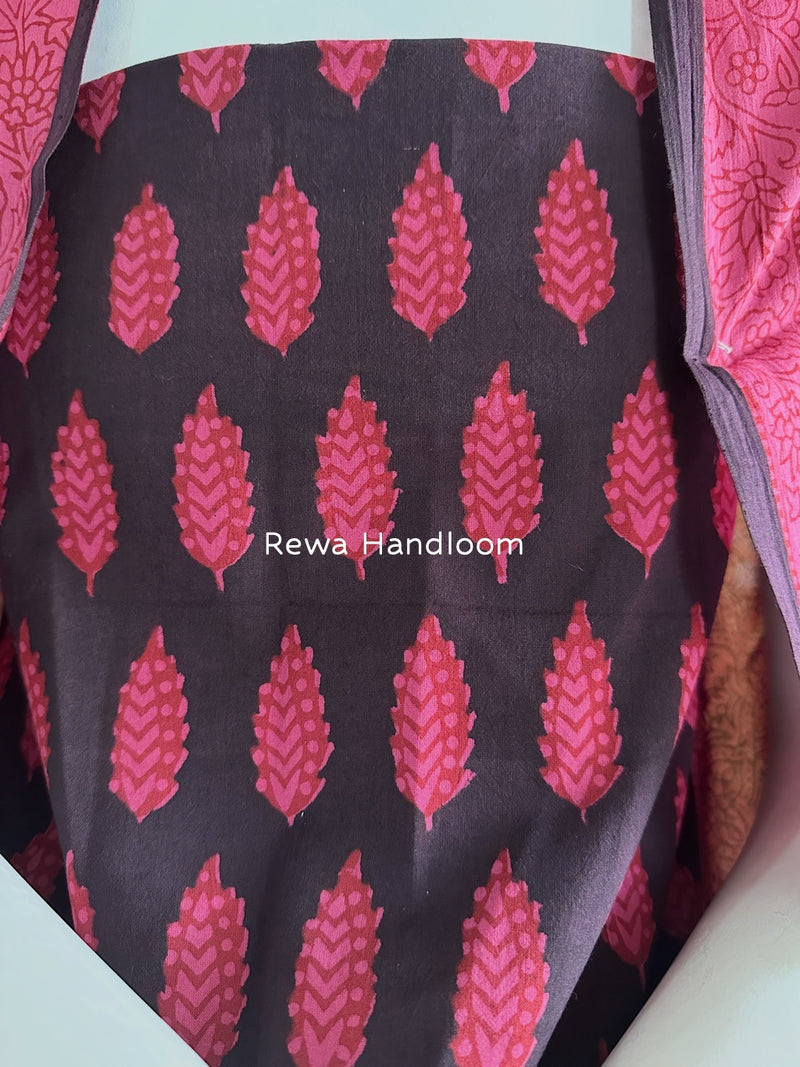 Black-Fuchsia Bagh Print Cotton Suit BGCSJ0114