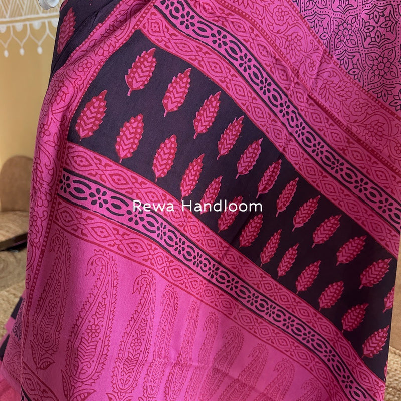 Black-Fuchsia Bagh Print Cotton Suit BGCSJ0114