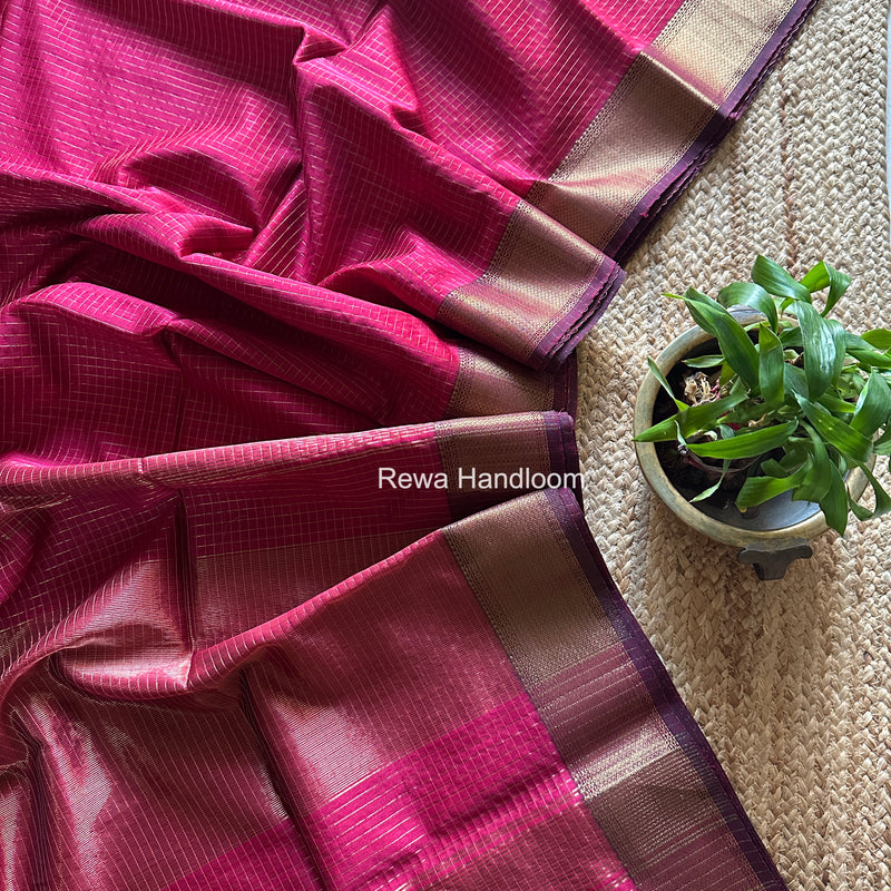 Maheshwari Rani Pink Zari Checks Saree ZCHX472