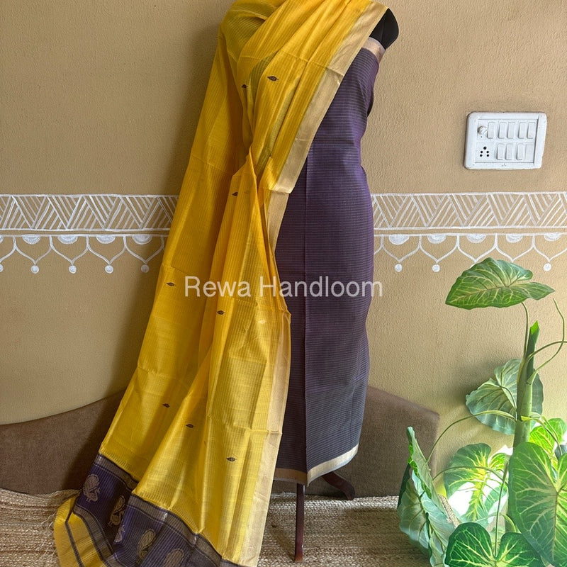 Maheshwari Peacock Buta-Buti Top-Dupatta Set