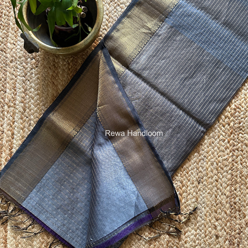 Maheshwari Grey Zari Checks Saree ZCHX469