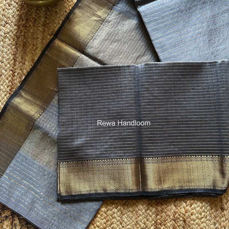 Maheshwari Grey Zari Checks Saree ZCHX469