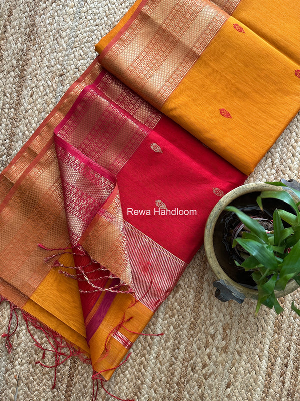 Maheshwari Flower Butti Saree