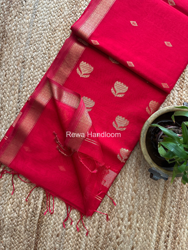 Maheshwari Lotus Butta Saree