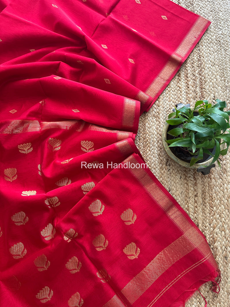 Maheshwari Red Lotus Butta Saree LBS0100