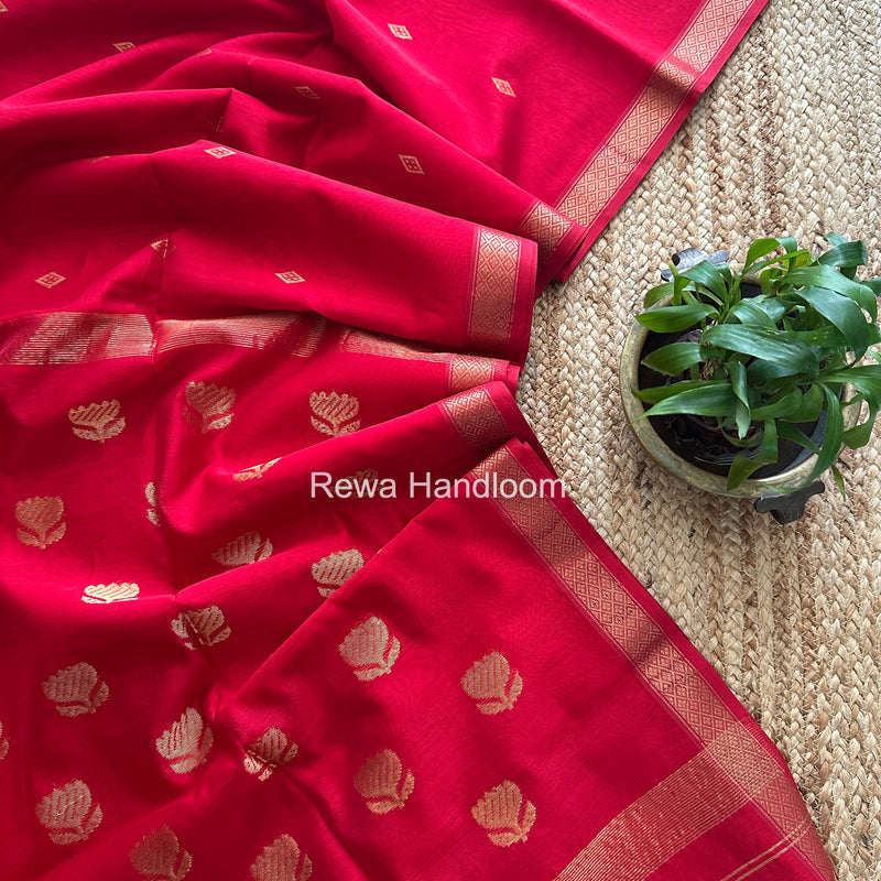 Maheshwari Red Lotus Butta Saree LBS0100