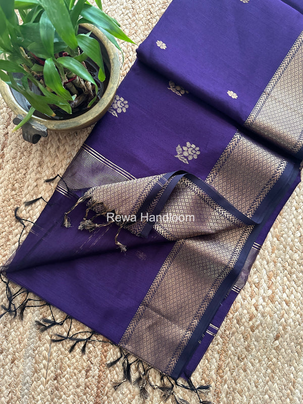 Maheshwari Lotus Butta Saree