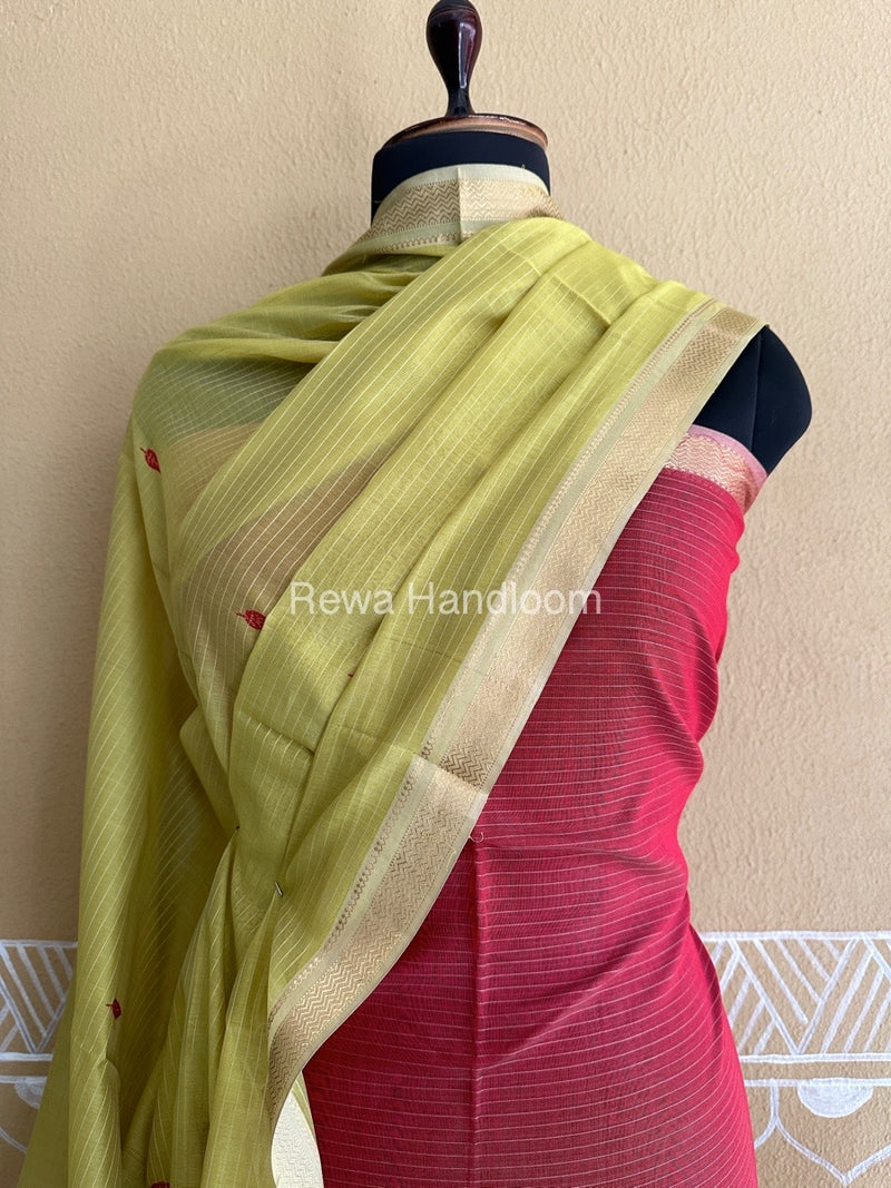 Maheshwari Red-Parrot Green Peacock Buta-Buti Top-Dupatta Set BTP0231